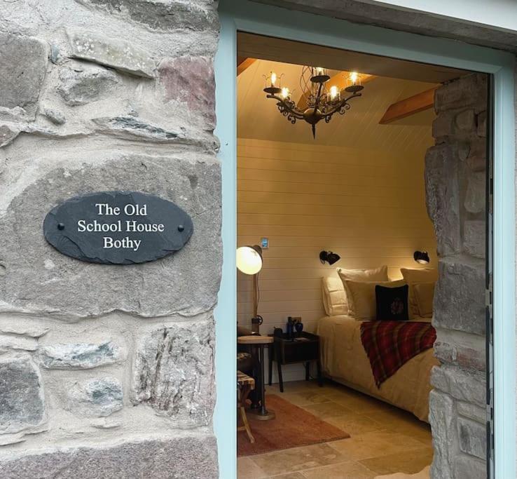 Charming Stone Bothy At Loch Lomond Villa Luss Exteriör bild