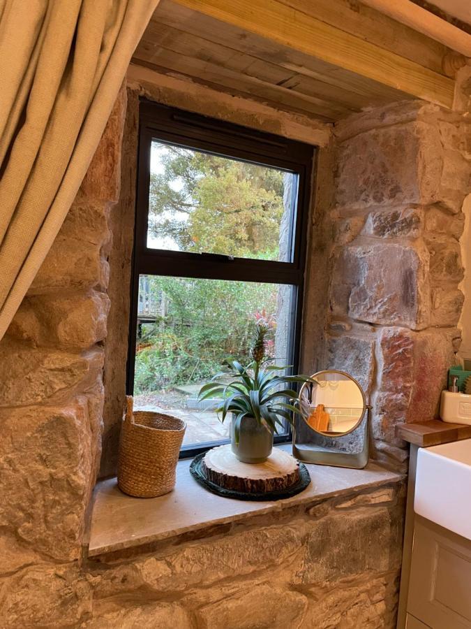 Charming Stone Bothy At Loch Lomond Villa Luss Exteriör bild